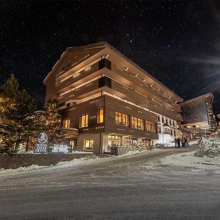 Posta Zirm Hotel Corvara In Badia Kültér fotó