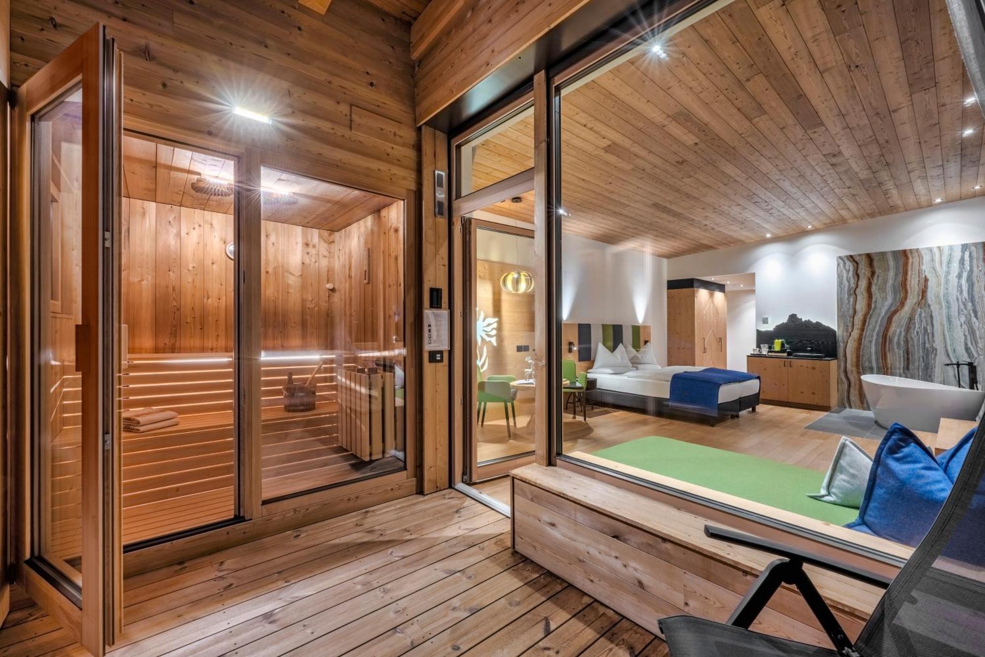 Posta Zirm Hotel Corvara In Badia Kültér fotó